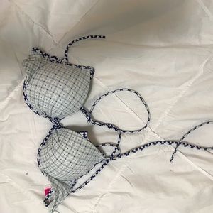 Victoria’s Secret bikini top